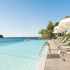 **** Hotel Crvena Luka Croatia